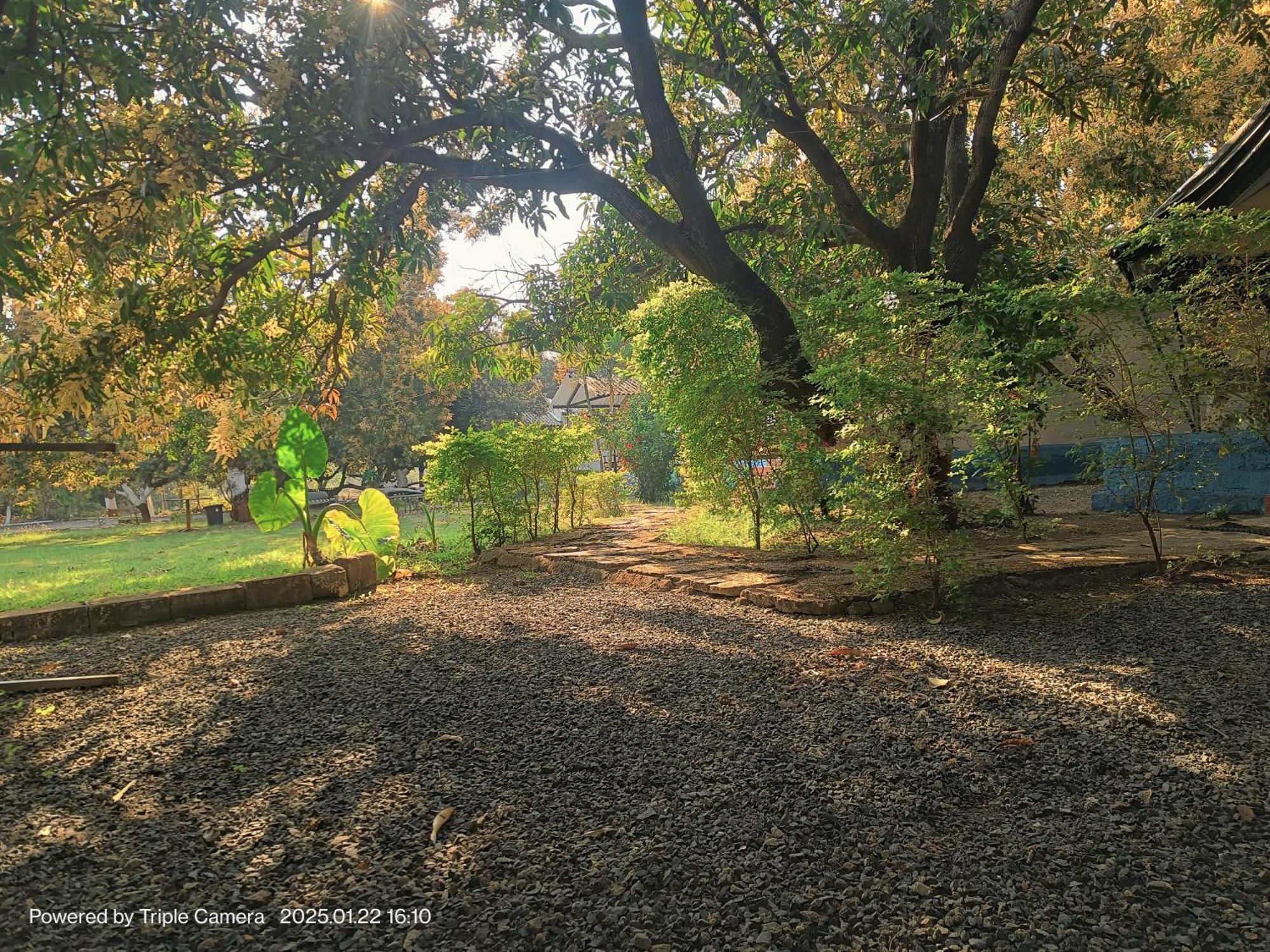 Gir County Resort Sasan Gir Esterno foto